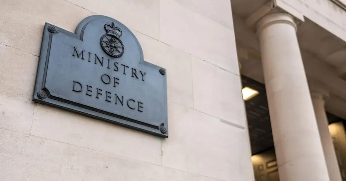 Senior practitioner relationships across the MOD, Westminster and UK defence